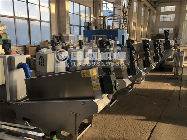 疊螺式污泥脫水機設(shè)備 疊螺式污泥脫水機設(shè)備