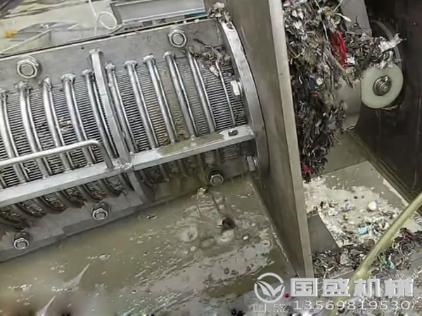 醫(yī)藥行業(yè)螺旋壓榨機(jī) 醫(yī)藥行業(yè)螺旋壓榨機(jī)